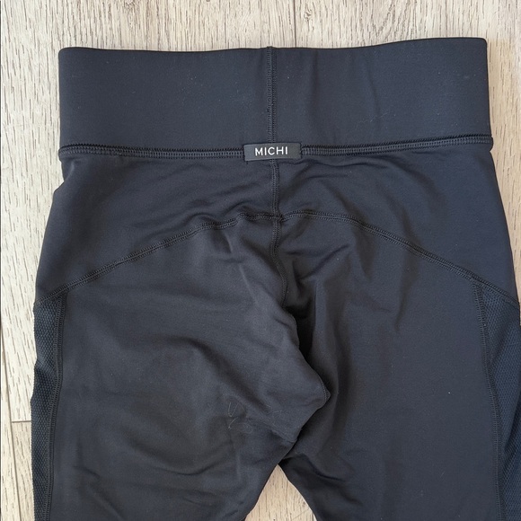 MICHI Jet Black Performance Leggings - Picture 5 of 6
